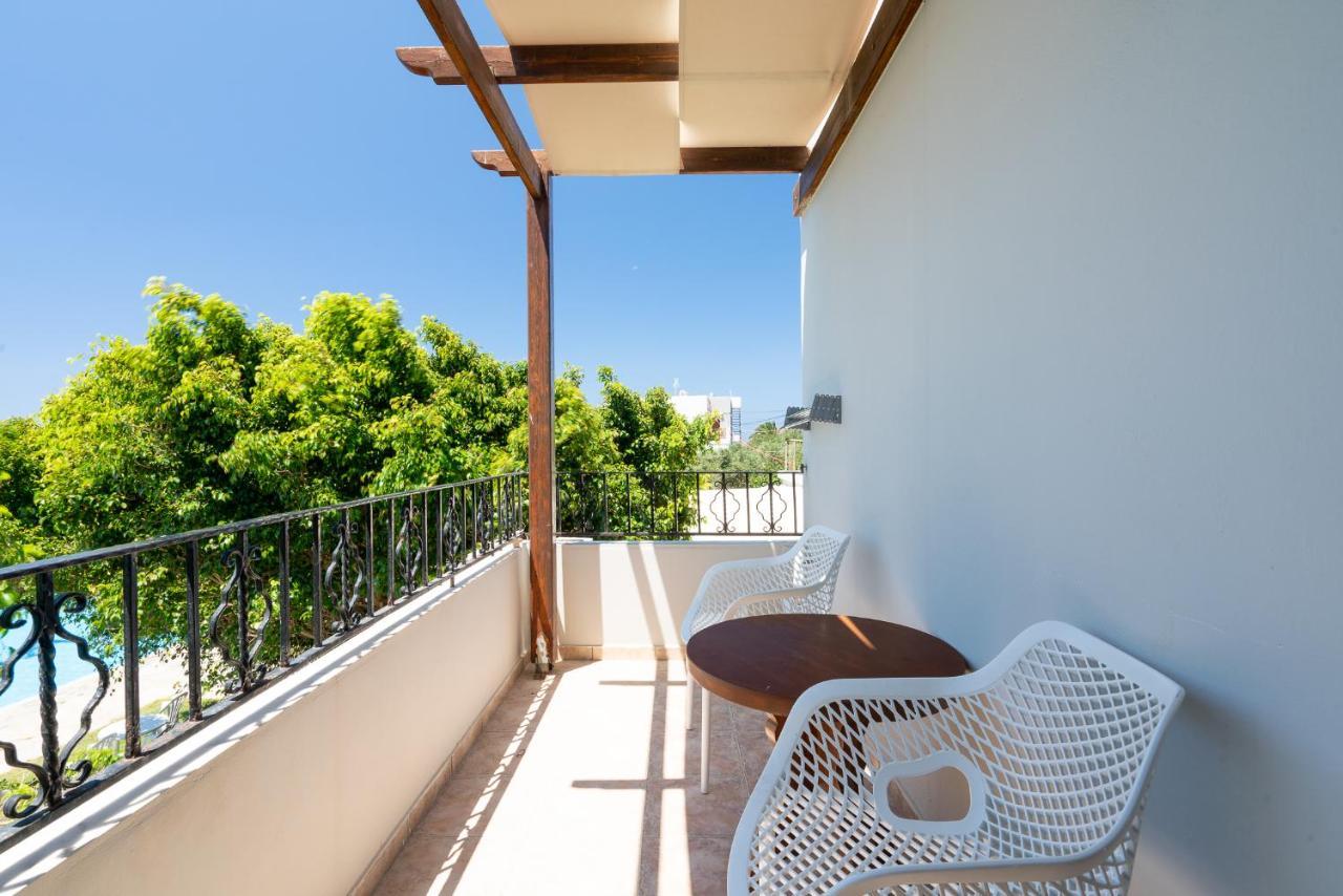 Serenity Hideaway Palaiochora Exteriér fotografie